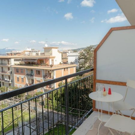 Bed and Breakfast Le Tre Ccc Сорренто Экстерьер фото