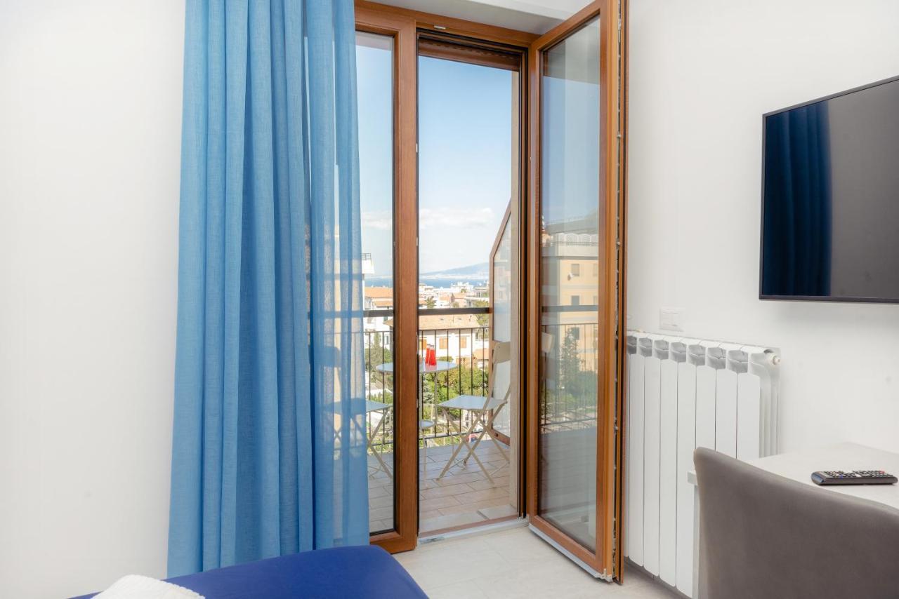 Bed and Breakfast Le Tre Ccc Сорренто Экстерьер фото