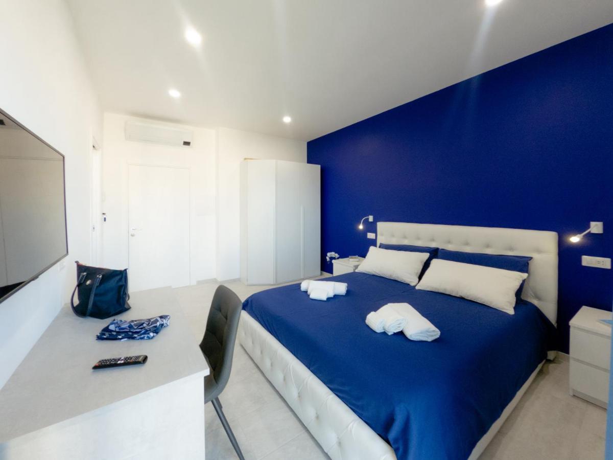 Bed and Breakfast Le Tre Ccc Сорренто Экстерьер фото